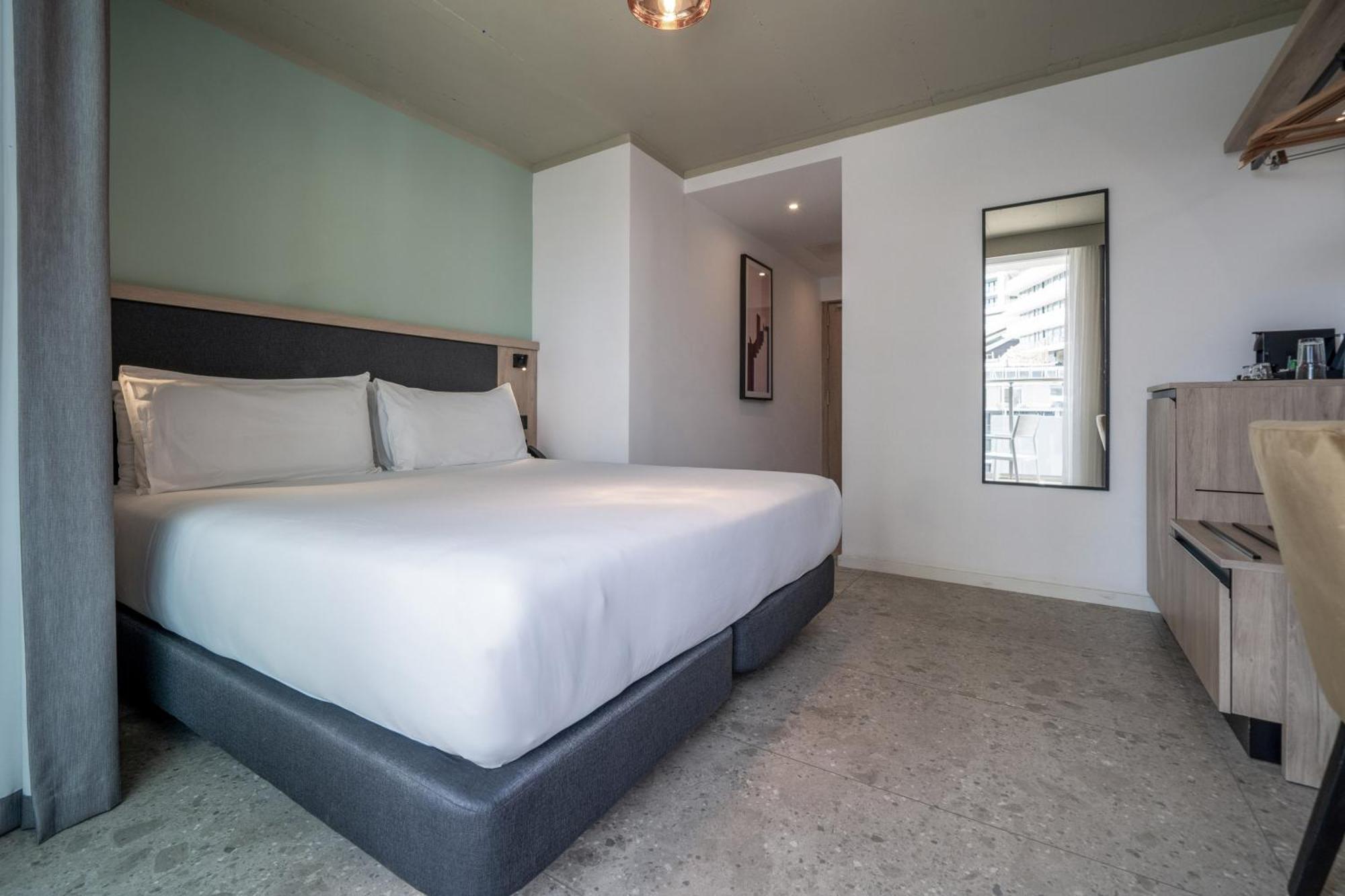 Hotel Mistral St Julian'S, Affiliated By Melia Saint Julian's Eksteriør bilde